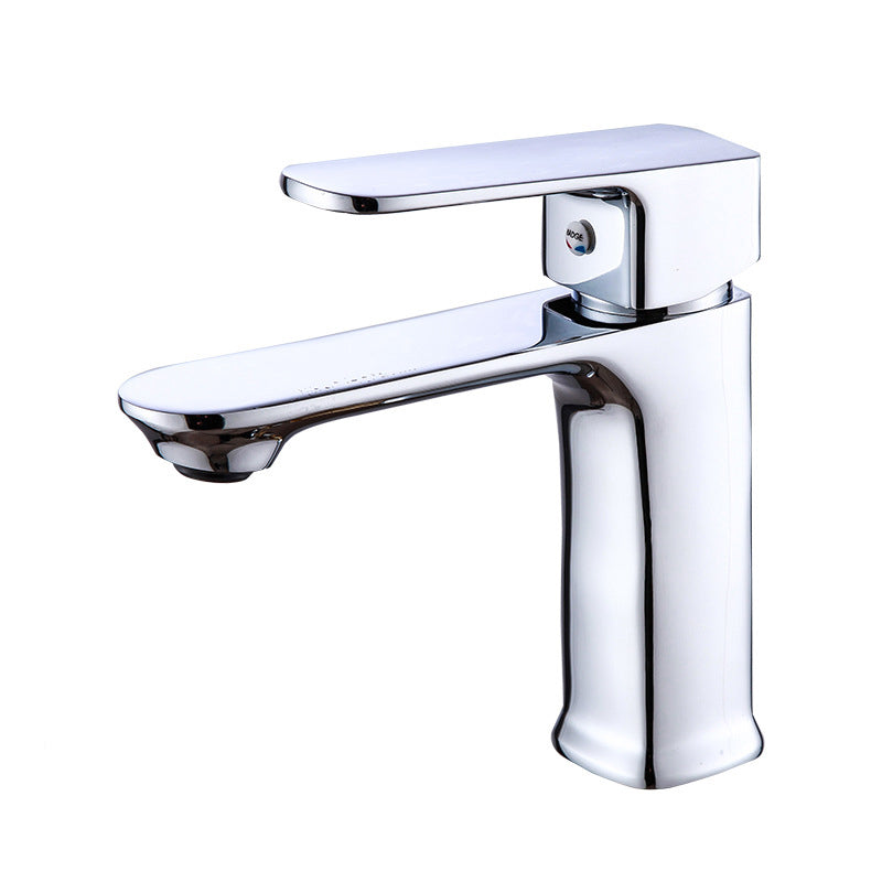 Modern Sink Faucet Pure Color Copper Vessel Sink Faucet for Bathroom Plata Clearhalo 'bathroom_sink_faucets' 'Conjunta de Baño y Conjunta de Grifo' 'Coronamiento de Baño y Dispositivo de Baño' 'Grifo del lavabo del baño' 'Hogar' 'home_improvement' 'home_improvement_bathroom_sink_faucets' 'Mejoras para el hogar' 6713358