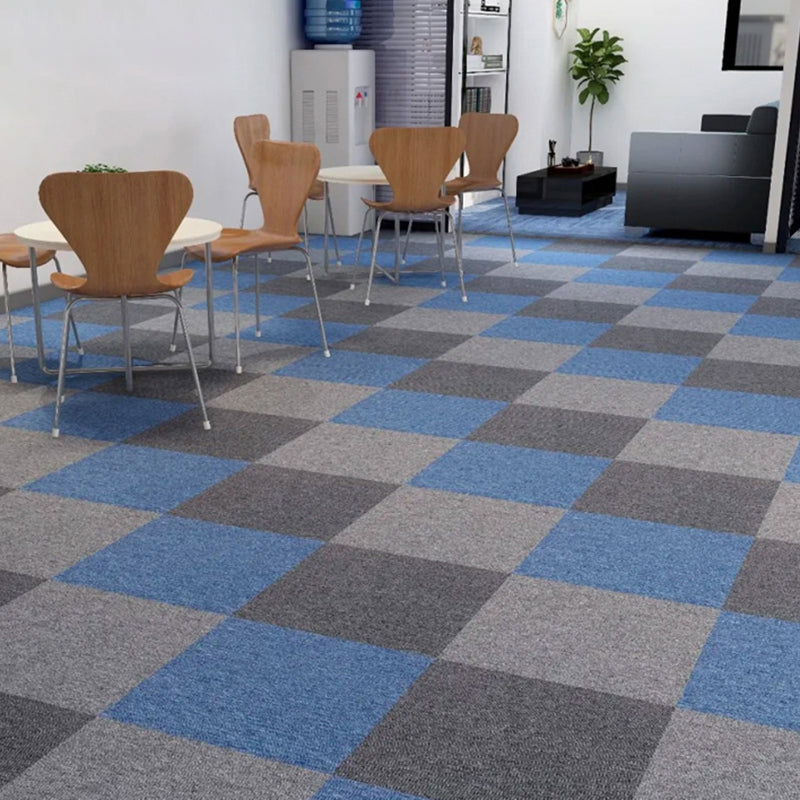 Carpet Tile Color Block Level Loop Non-Skid Carpet Floor Tile Clearhalo 'Carpet Tiles & Carpet Squares' 'carpet_tiles_carpet_squares' 'Flooring 'Home Improvement' 'home_improvement' 'home_improvement_carpet_tiles_carpet_squares' Walls and Ceiling' 6715135