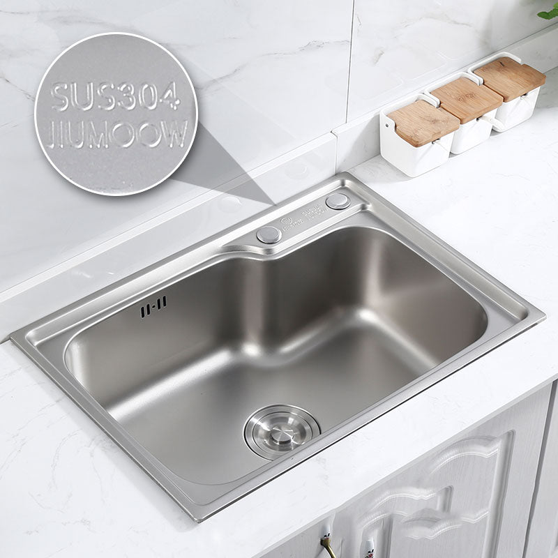 Stainless Steel Kitchen Sink Contemporary Single Bowl Kitchen Sink with Basket Strainer Clearhalo 'Home Improvement' 'home_improvement' 'home_improvement_kitchen_sinks' 'Kitchen Remodel & Kitchen Fixtures' 'Kitchen Sinks & Faucet Components' 'Kitchen Sinks' 'kitchen_sinks' 6727358