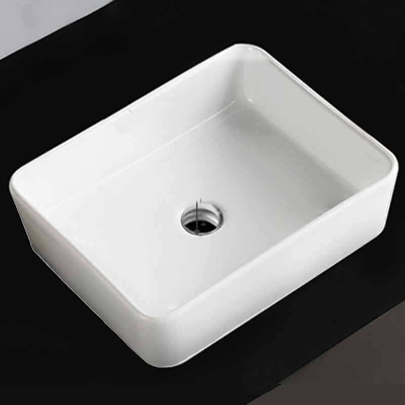 Modern Bathroom Sink Porcelain Square Vessel Lavatory Sink with Pop-Up Drain Sink Clearhalo 'Bathroom Remodel & Bathroom Fixtures' 'Bathroom Sinks & Faucet Components' 'Bathroom Sinks' 'bathroom_sink' 'Home Improvement' 'home_improvement' 'home_improvement_bathroom_sink' 6727630