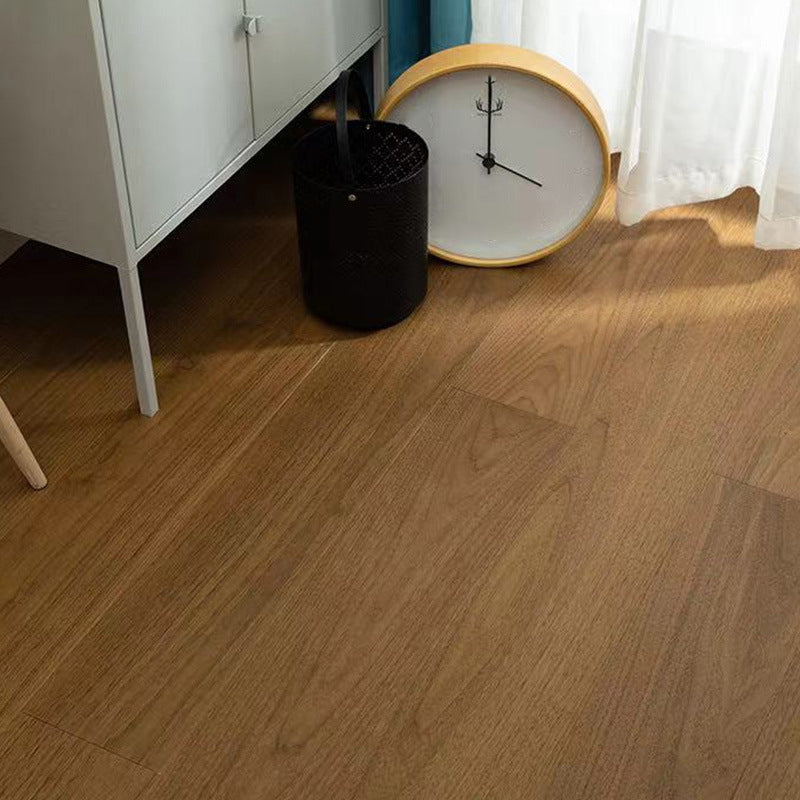 Modern Laminate Flooring Waterproof Click Lock Laminate Floor with Wax Coating Brown Clearhalo 'Flooring 'Home Improvement' 'home_improvement' 'home_improvement_laminate_flooring' 'Laminate Flooring' 'laminate_flooring' Walls and Ceiling' 6728801