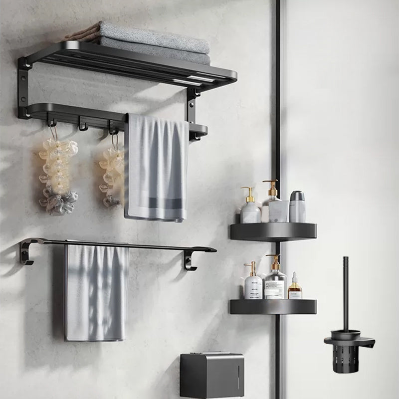 Modern Matte Black Bathroom Accessory Set Towel Bar/Paper Holder/Robe Hook Included Horizontal Foldable 6-Piece Set Clearhalo 'Bathroom Hardware Sets' 'Bathroom Hardware' 'Bathroom Remodel & Bathroom Fixtures' 'bathroom_hardware_sets' 'Home Improvement' 'home_improvement' 'home_improvement_bathroom_hardware_sets' 6738183