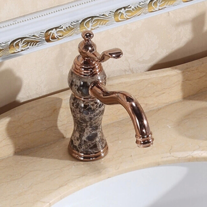 Luxury Bathroom Faucet Brass Lever Handle Low Arc Vessel Faucet Rosa Dorado Clearhalo 'bathroom_sink_faucets' 'Conjunta de Baño y Conjunta de Grifo' 'Coronamiento de Baño y Dispositivo de Baño' 'Grifo del lavabo del baño' 'Hogar' 'home_improvement' 'home_improvement_bathroom_sink_faucets' 'Mejoras para el hogar' 6756277