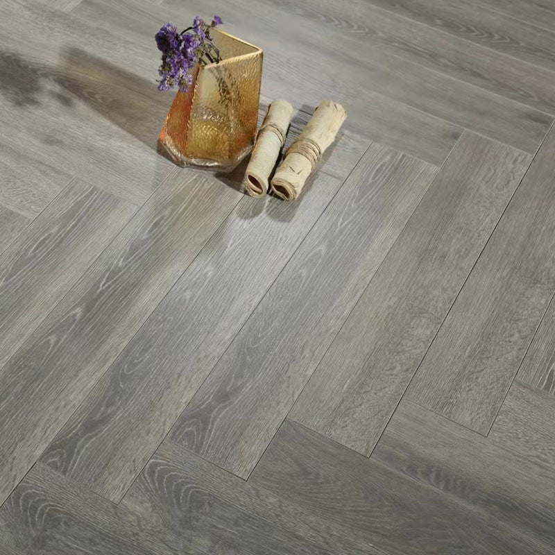 Slip Resistant Laminate Floor Wooden Laminate Plank Flooring Dark Gray Clearhalo 'Flooring 'Home Improvement' 'home_improvement' 'home_improvement_laminate_flooring' 'Laminate Flooring' 'laminate_flooring' Walls and Ceiling' 6756969