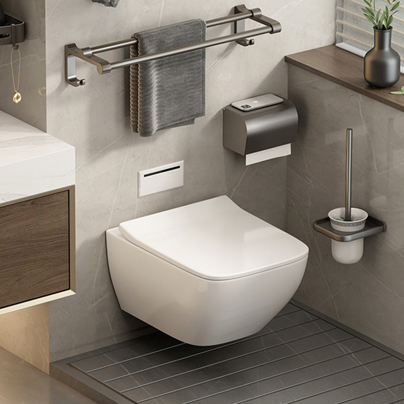 Contemporary Bathroom Hardware Set Gray Aluminum Bathroom Accessory Kit Clearhalo 'Bathroom Hardware Sets' 'Bathroom Hardware' 'Bathroom Remodel & Bathroom Fixtures' 'bathroom_hardware_sets' 'Home Improvement' 'home_improvement' 'home_improvement_bathroom_hardware_sets' 6763369