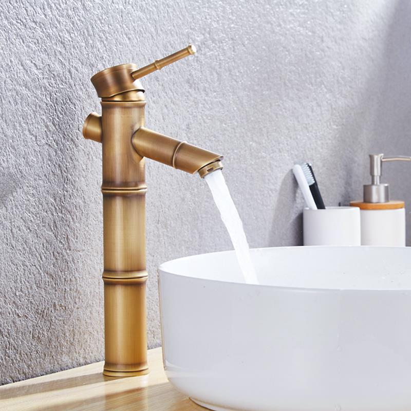 Lever Handle Farmhouse Faucet Circular Low-arc Sink Faucet for Bathroom Laiton 12.2" Clearhalo 'Accueil' 'Amélioration Domiciliaire' 'bathroom_sink_faucets' 'Ensembles de Lavabo & de Robinet de Toilette' 'home_improvement' 'home_improvement_bathroom_sink_faucets' 'Robinet de Lavabo de Salle de Bain' 'Rénovation et Équipement de Salle de Bain' 6771345