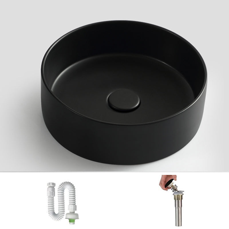 Modern Vessel Bathroom Sink Round Porcelain with Pop-Up Drain Basin Sink 14"L x 14"W x 5"H Black Unavailiable Clearhalo 'Bathroom Remodel & Bathroom Fixtures' 'Bathroom Sinks & Faucet Components' 'Bathroom Sinks' 'bathroom_sink' 'Home Improvement' 'home_improvement' 'home_improvement_bathroom_sink' 6772155