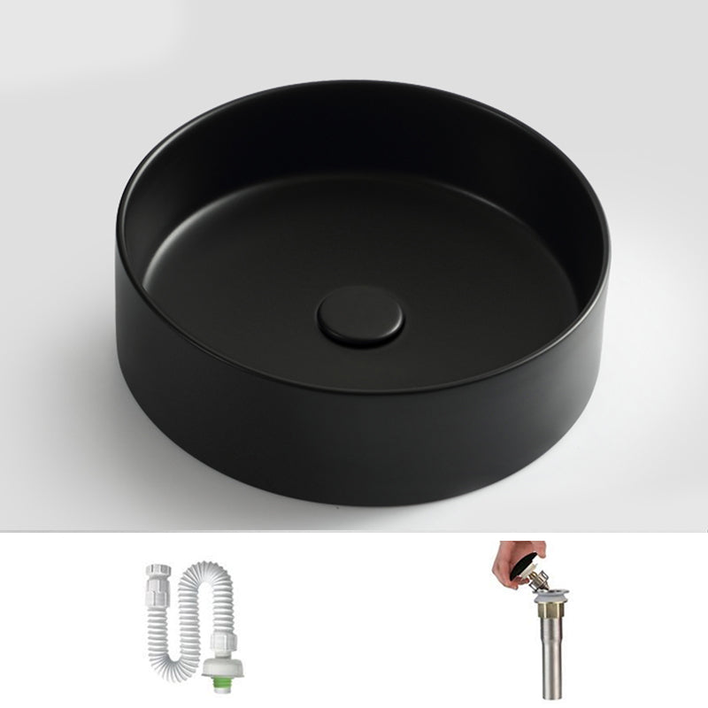 Modern Vessel Bathroom Sink Round Porcelain with Pop-Up Drain Basin Sink 16"L x 16"W x 5"H Black Unavailiable Clearhalo 'Bathroom Remodel & Bathroom Fixtures' 'Bathroom Sinks & Faucet Components' 'Bathroom Sinks' 'bathroom_sink' 'Home Improvement' 'home_improvement' 'home_improvement_bathroom_sink' 6772156