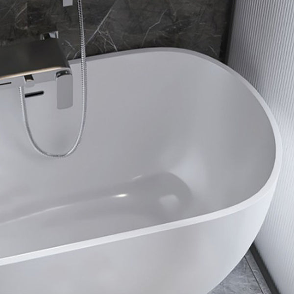 Acrylic Oval Soaking Bath White Freestanding Bath Tub for Bathroom Clearhalo 'Bathroom Remodel & Bathroom Fixtures' 'Bathtubs' 'Home Improvement' 'home_improvement' 'home_improvement_bathtubs' 'Showers & Bathtubs' 6773938