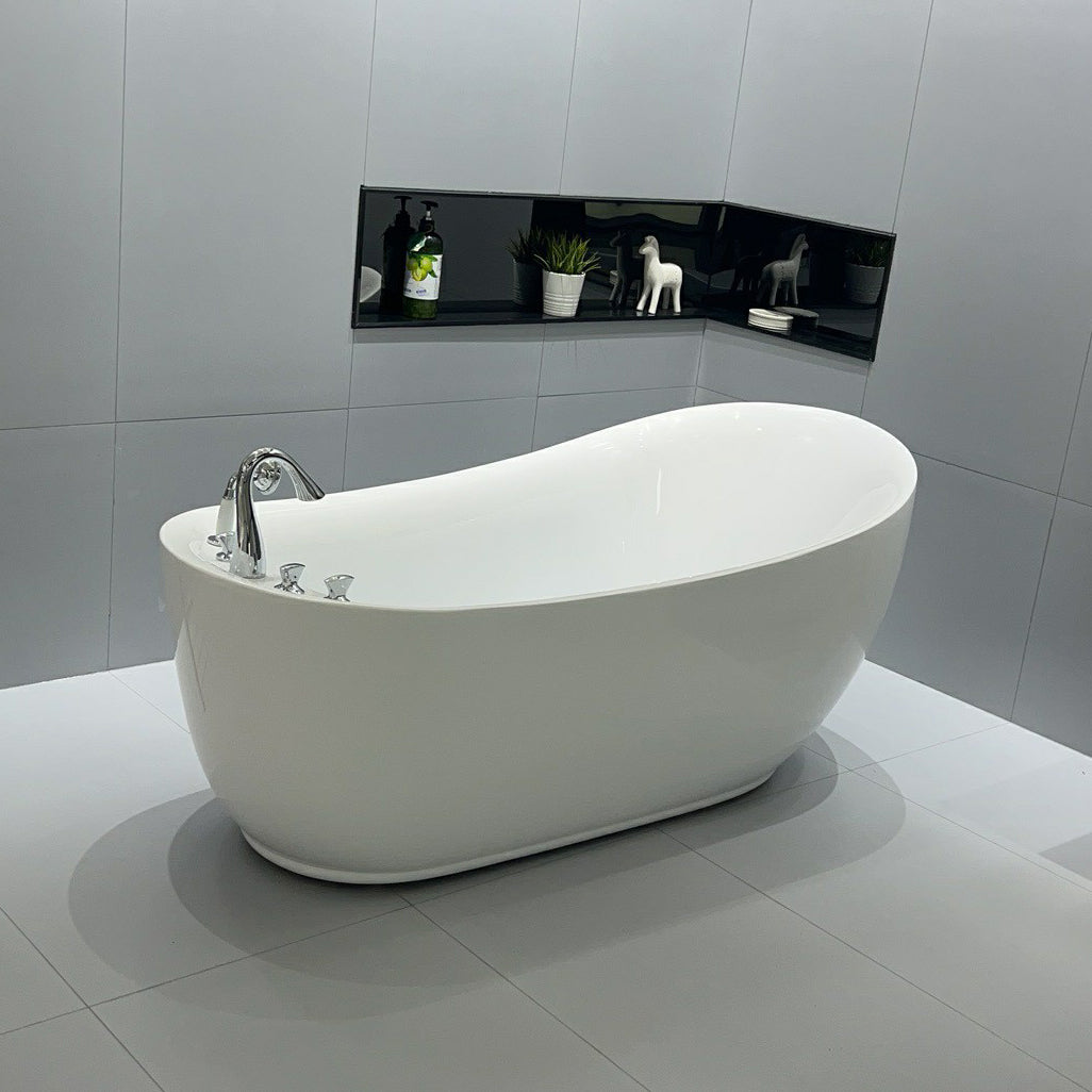 Acrylic Soaking Bathtub White Freestanding Bath for Bathroom 66.9"L x 31.5"W x 29.5"H Tub with Deck Faucets Clearhalo 'Bathroom Remodel & Bathroom Fixtures' 'Bathtubs' 'Home Improvement' 'home_improvement' 'home_improvement_bathtubs' 'Showers & Bathtubs' 6773972