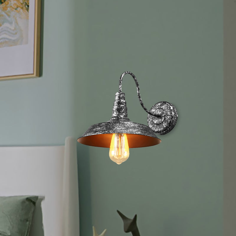 Antique Style Barn Wall Sconce Lamp 1 Light Iron Sconce Wall Lighting with Gooseneck Arm in Bronze/Rust for Bedroom Clearhalo 'Art deco wall lights' 'Cast Iron' 'Glass' 'Industrial wall lights' 'Industrial' 'Middle century wall lights' 'Modern' 'Rustic wall lights' 'Tiffany' 'Traditional wall lights' 'Wall Lamps & Sconces' 'Wall Lights' Lighting' 678252