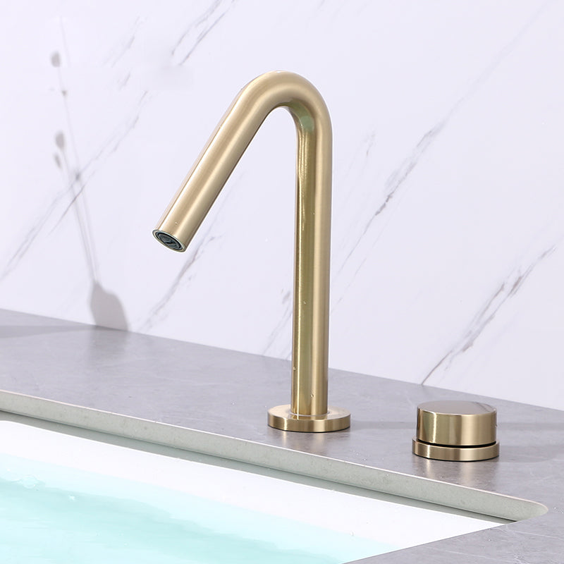 Modern Widespread Sink Faucet Knob Handle Gooseneck Arc Solid Brass Faucet Ouro 9.1" Clearhalo 'bathroom_sink_faucets' 'Conjuntos de Torneiras de Lavatório e Banheiro' 'home_improvement' 'home_improvement_bathroom_sink_faucets' 'Mobiliário Doméstico' 'Página inicial' 'Renovação e equipamento de casa de banho' 'Torneira para lavatório de banheiro' 6786527