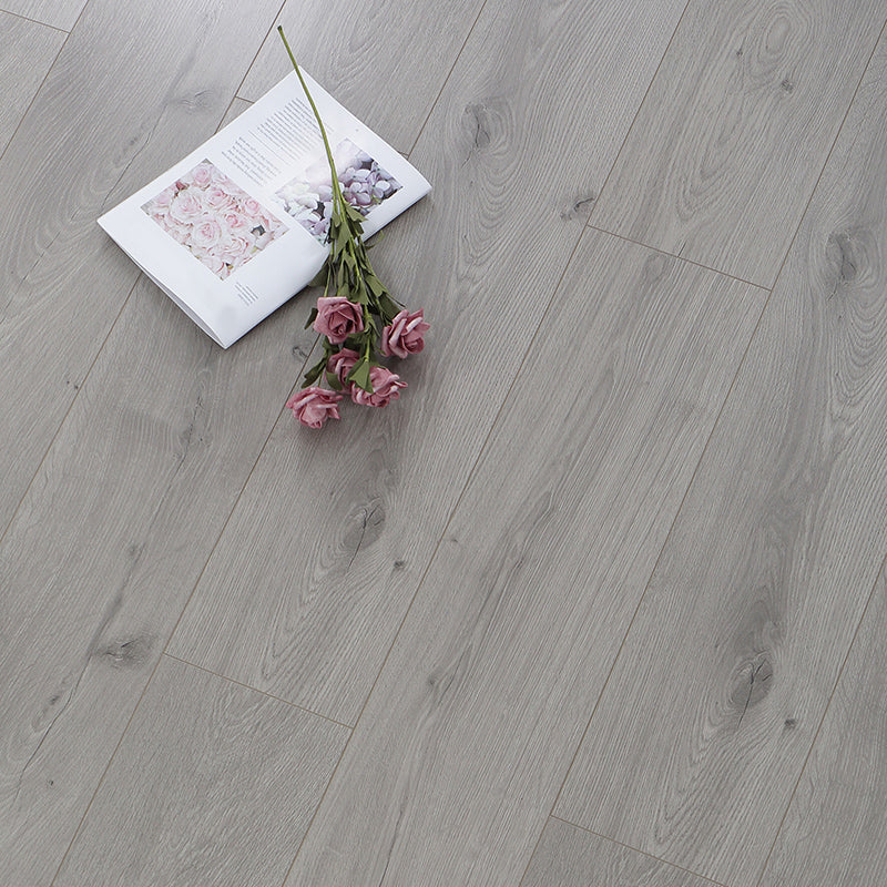 Modern Wood Floor Laminate Textile Waterproof Living Room Laminate Floor Light Gray Clearhalo 'Flooring 'Home Improvement' 'home_improvement' 'home_improvement_laminate_flooring' 'Laminate Flooring' 'laminate_flooring' Walls and Ceiling' 6787983