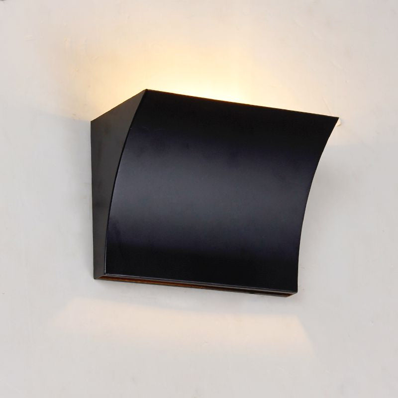 Simple Style Slide Design Wall Washer Light Metal LED Living Room Sconce Light Fixture in Black/Silver Clearhalo 'Cast Iron' 'Glass' 'Industrial' 'Modern wall lights' 'Modern' 'Tiffany' 'Traditional wall lights' 'Wall Lamps & Sconces' 'Wall Lights' Lighting' 678952