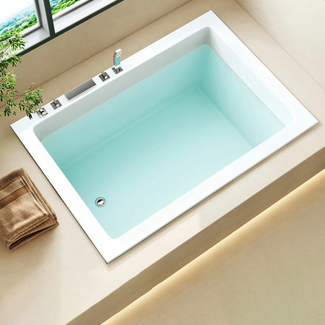 Modern Drop-in Acrylic Bathtub Rectangle Soaking/Whirlpool Bathtub Faucet Included Tub with Silver 5-Piece Set Clearhalo 'Bathroom Remodel & Bathroom Fixtures' 'Bathtubs' 'Home Improvement' 'home_improvement' 'home_improvement_bathtubs' 'Showers & Bathtubs' 6811952