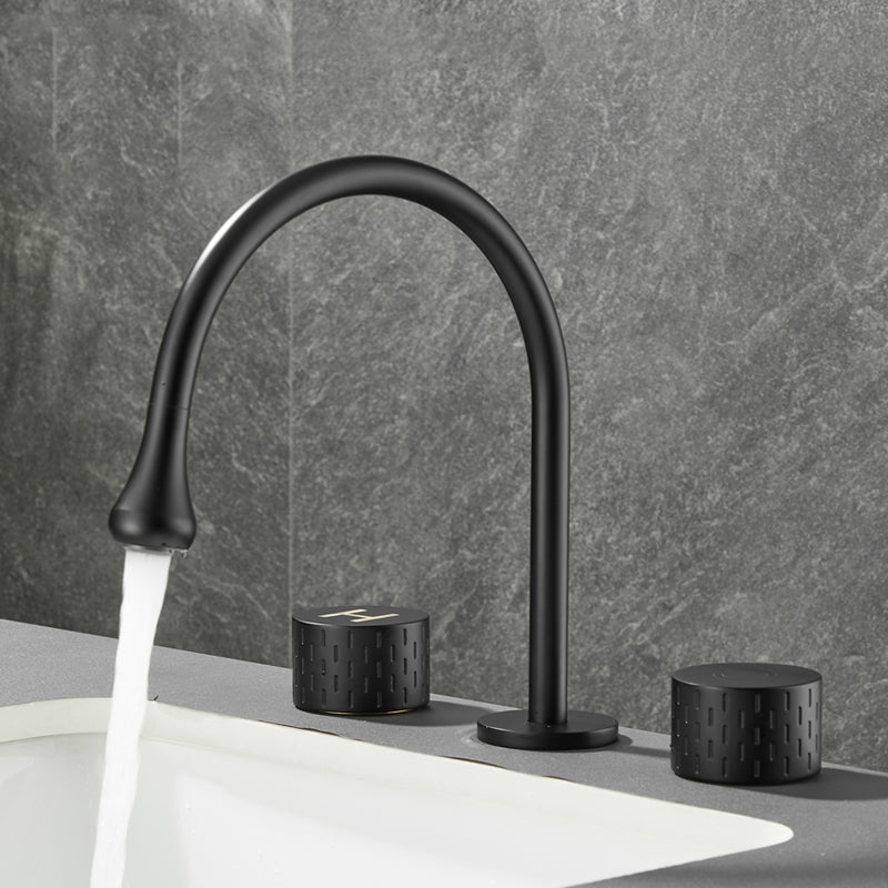 Modern Bathroom Faucet Two Handle Temperature Control Bathtub Faucet Black Cylindrical Handle Clearhalo 'Bathroom Remodel & Bathroom Fixtures' 'Bathtub Faucets' 'bathtub_faucets' 'Home Improvement' 'home_improvement' 'home_improvement_bathtub_faucets' 6835997