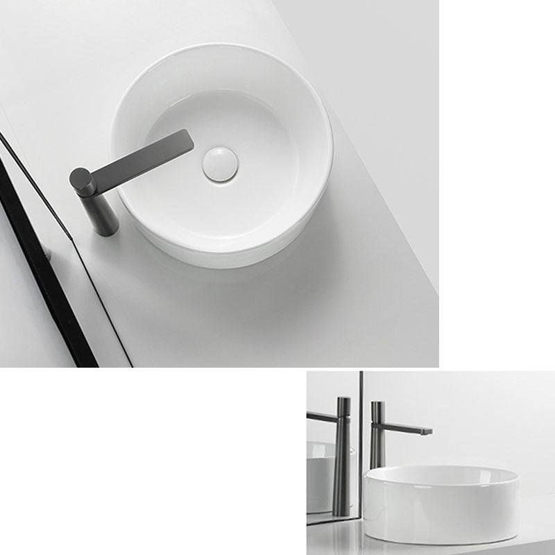 Modern Round Bathroom Sink Pop-Up Drain Vessel Bathroom Sink in white Clearhalo 'Bathroom Remodel & Bathroom Fixtures' 'Bathroom Sinks & Faucet Components' 'Bathroom Sinks' 'bathroom_sink' 'Home Improvement' 'home_improvement' 'home_improvement_bathroom_sink' 6836106