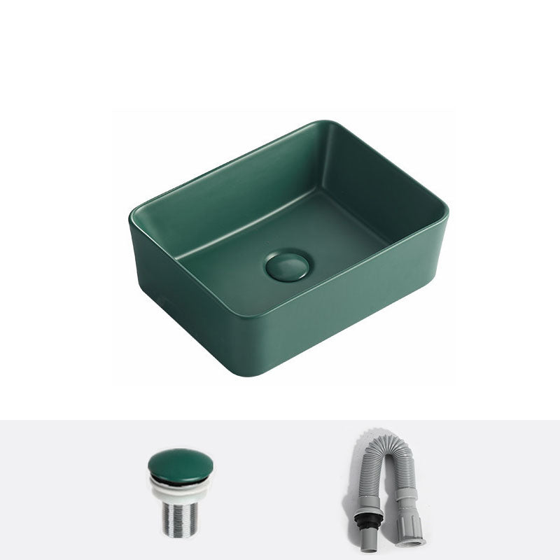 Modern Bathroom Sink Rectangular Vessel Lavatory Sink in Green 16"L x 12"W x 5"H Sink Clearhalo 'Bathroom Remodel & Bathroom Fixtures' 'Bathroom Sinks & Faucet Components' 'Bathroom Sinks' 'bathroom_sink' 'Home Improvement' 'home_improvement' 'home_improvement_bathroom_sink' 6836124