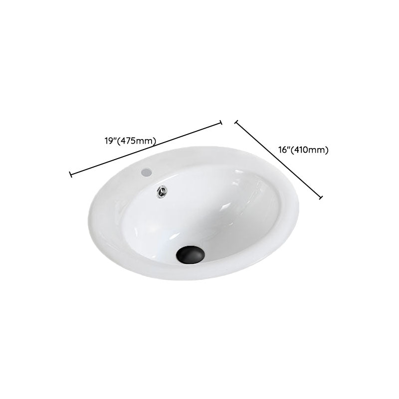 Classical Basin Sink Solid Color Porcelain Bathroom Sink in White Clearhalo 'Bathroom Remodel & Bathroom Fixtures' 'Bathroom Sinks & Faucet Components' 'Bathroom Sinks' 'bathroom_sink' 'Home Improvement' 'home_improvement' 'home_improvement_bathroom_sink' 6871847