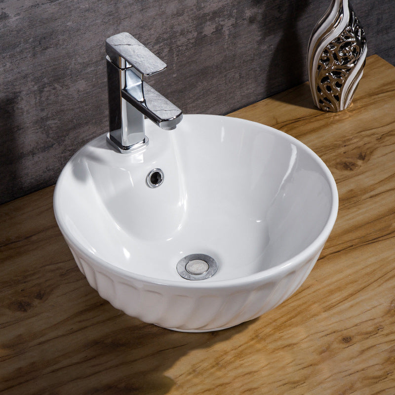 Modern Bathroom Sink Solid Color Porcelain Vessel Bathroom Sink 15.7"L x 15.7"W x 6.5"H Sink with Faucet Clearhalo 'Bathroom Remodel & Bathroom Fixtures' 'Bathroom Sinks & Faucet Components' 'Bathroom Sinks' 'bathroom_sink' 'Home Improvement' 'home_improvement' 'home_improvement_bathroom_sink' 6871916