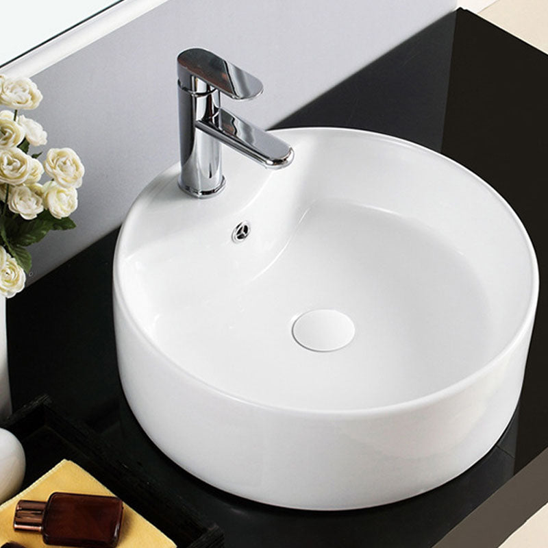 Contemporary Bathroom Sink Porcelain Trough Sink with Round Shape(Not Included Faucets) Clearhalo 'Bathroom Remodel & Bathroom Fixtures' 'Bathroom Sinks & Faucet Components' 'Bathroom Sinks' 'bathroom_sink' 'Home Improvement' 'home_improvement' 'home_improvement_bathroom_sink' 6881753
