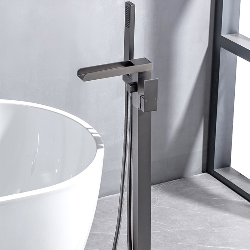 Floor Mounted Metal Freestanding Tub Filler One Handle Freestanding Bathtub Faucet Clearhalo 'Bathroom Remodel & Bathroom Fixtures' 'Bathtub Faucets' 'bathtub_faucets' 'Home Improvement' 'home_improvement' 'home_improvement_bathtub_faucets' 6881800