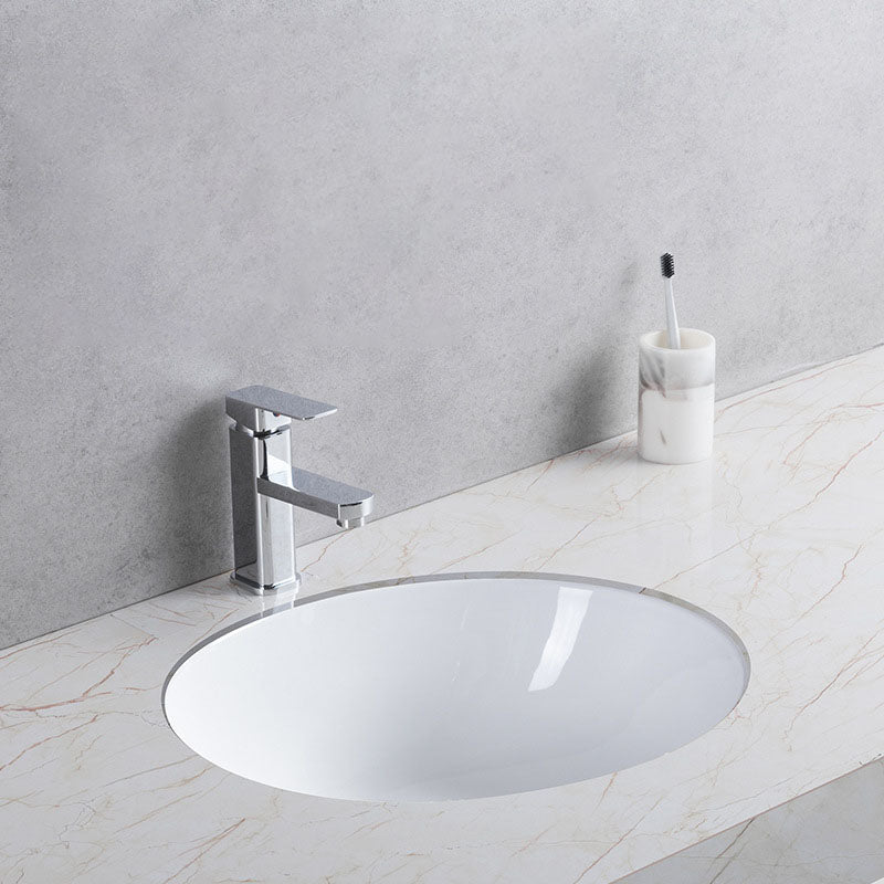 Modern Undermount Vanity Sink Round Porcelain with Pop-Up Drain Bathroom Sink Only Clearhalo 'Bathroom Remodel & Bathroom Fixtures' 'Bathroom Sinks & Faucet Components' 'Bathroom Sinks' 'bathroom_sink' 'Home Improvement' 'home_improvement' 'home_improvement_bathroom_sink' 6914448