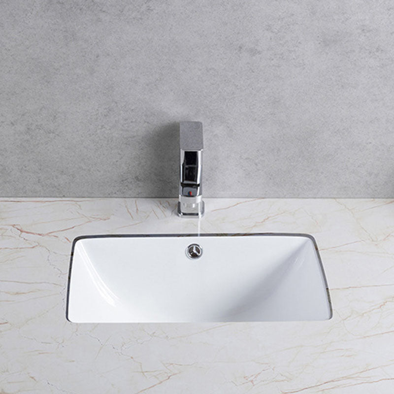 Modern Undermount Vanity Sink Round Porcelain with Pop-Up Drain Bathroom Sink Only Clearhalo 'Bathroom Remodel & Bathroom Fixtures' 'Bathroom Sinks & Faucet Components' 'Bathroom Sinks' 'bathroom_sink' 'Home Improvement' 'home_improvement' 'home_improvement_bathroom_sink' 6914459