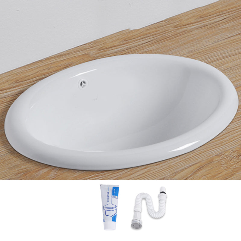 Modern Style Bathroom Sink Oval Porcelain Undermount Bathroom Sink 22"L x 17"W x 7"H Sink Clearhalo 'Bathroom Remodel & Bathroom Fixtures' 'Bathroom Sinks & Faucet Components' 'Bathroom Sinks' 'bathroom_sink' 'Home Improvement' 'home_improvement' 'home_improvement_bathroom_sink' 6914521