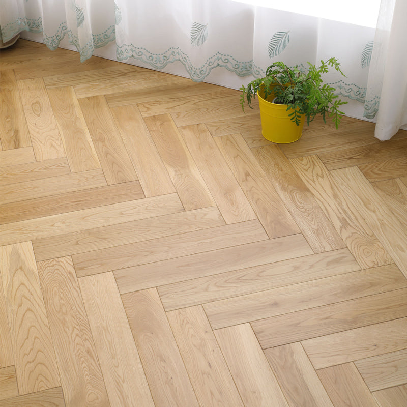 Modern Indoor Tile Flooring Solid Wood Floor Tile with Click Lock Clearhalo 'Flooring 'Hardwood Flooring' 'hardwood_flooring' 'Home Improvement' 'home_improvement' 'home_improvement_hardwood_flooring' Walls and Ceiling' 6915609