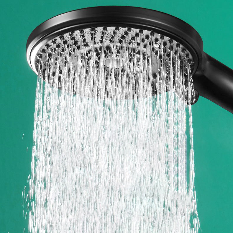 Round Shower Head Plastic Handheld Shower Head with Adjustable Spray Pattern Clearhalo 'Bathroom Remodel & Bathroom Fixtures' 'Home Improvement' 'home_improvement' 'home_improvement_shower_heads' 'Shower Heads' 'shower_heads' 'Showers & Bathtubs Plumbing' 'Showers & Bathtubs' 6915918