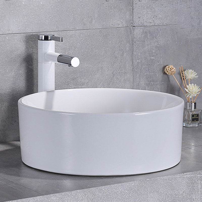 Porcelain Bathroom Sink Contemporary Simple Vessel Bathroom Sink Clearhalo 'Bathroom Remodel & Bathroom Fixtures' 'Bathroom Sinks & Faucet Components' 'Bathroom Sinks' 'bathroom_sink' 'Home Improvement' 'home_improvement' 'home_improvement_bathroom_sink' 6916378