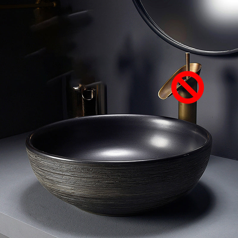 Modern Bathroom Sink Black Oval Ceramic Bathroom Sink with Faucet 16"L x 16"W x 6"H Sink Clearhalo 'Bathroom Remodel & Bathroom Fixtures' 'Bathroom Sinks & Faucet Components' 'Bathroom Sinks' 'bathroom_sink' 'Home Improvement' 'home_improvement' 'home_improvement_bathroom_sink' 6926930