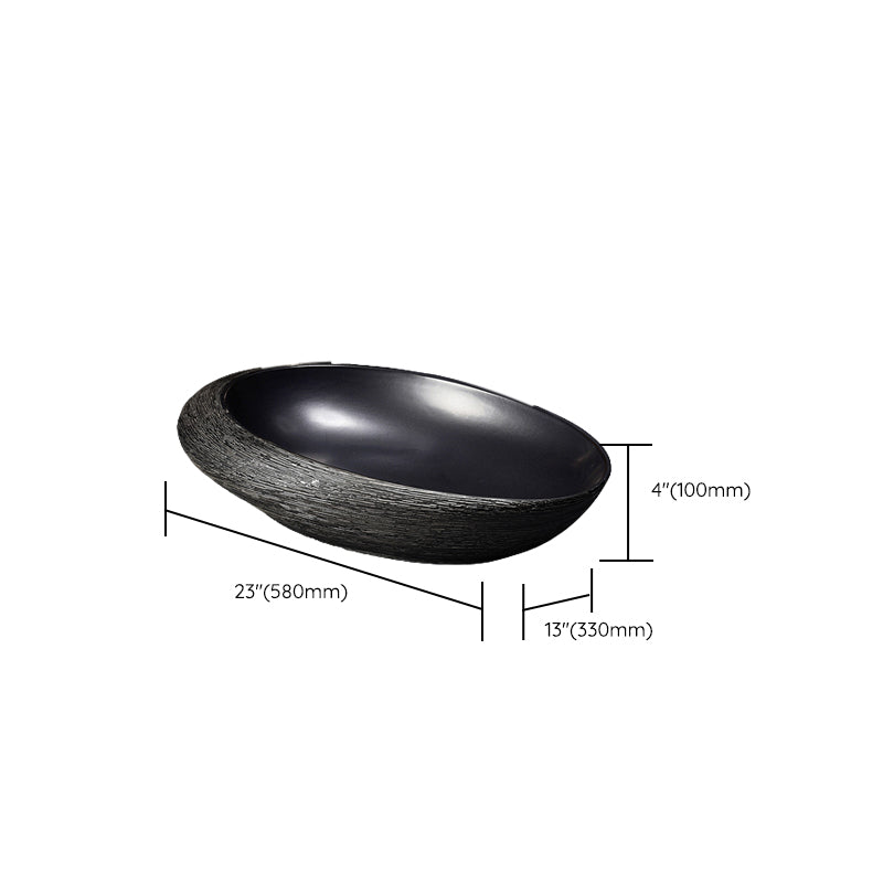 Modern Bathroom Sink Black Oval Ceramic Bathroom Sink with Faucet Clearhalo 'Bathroom Remodel & Bathroom Fixtures' 'Bathroom Sinks & Faucet Components' 'Bathroom Sinks' 'bathroom_sink' 'Home Improvement' 'home_improvement' 'home_improvement_bathroom_sink' 6926938