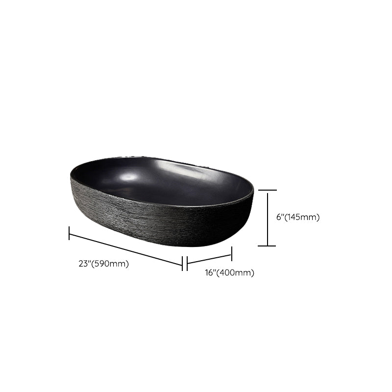 Modern Bathroom Sink Black Oval Ceramic Bathroom Sink with Faucet Clearhalo 'Bathroom Remodel & Bathroom Fixtures' 'Bathroom Sinks & Faucet Components' 'Bathroom Sinks' 'bathroom_sink' 'Home Improvement' 'home_improvement' 'home_improvement_bathroom_sink' 6926943