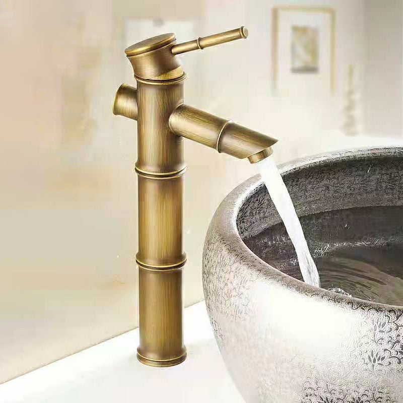 Circular Single Handle Faucet Country Style Basin Lavatory Faucet Brass Clearhalo 'Bathroom Remodel & Bathroom Fixtures' 'Bathroom Sink Faucets' 'Bathroom Sinks & Faucet Components' 'bathroom_sink_faucets' 'Home Improvement' 'home_improvement' 'home_improvement_bathroom_sink_faucets' 6942275