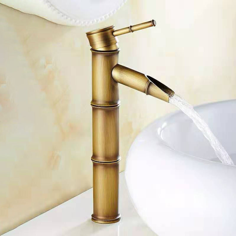 Circular Single Handle Faucet Country Style Basin Lavatory Faucet Coppery Clearhalo 'Bathroom Remodel & Bathroom Fixtures' 'Bathroom Sink Faucets' 'Bathroom Sinks & Faucet Components' 'bathroom_sink_faucets' 'Home Improvement' 'home_improvement' 'home_improvement_bathroom_sink_faucets' 6942278