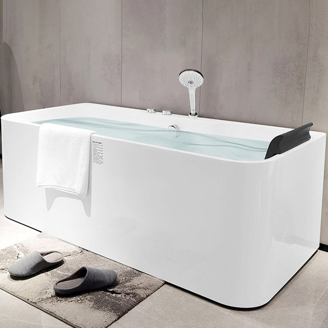 White Acrylic Bathtub Modern Soaking Freestanding Center Bath 67"L x 31"W x 24"H Tub with Silver 3-Piece Set Clearhalo 'Bathroom Remodel & Bathroom Fixtures' 'Bathtubs' 'Home Improvement' 'home_improvement' 'home_improvement_bathtubs' 'Showers & Bathtubs' 6943144