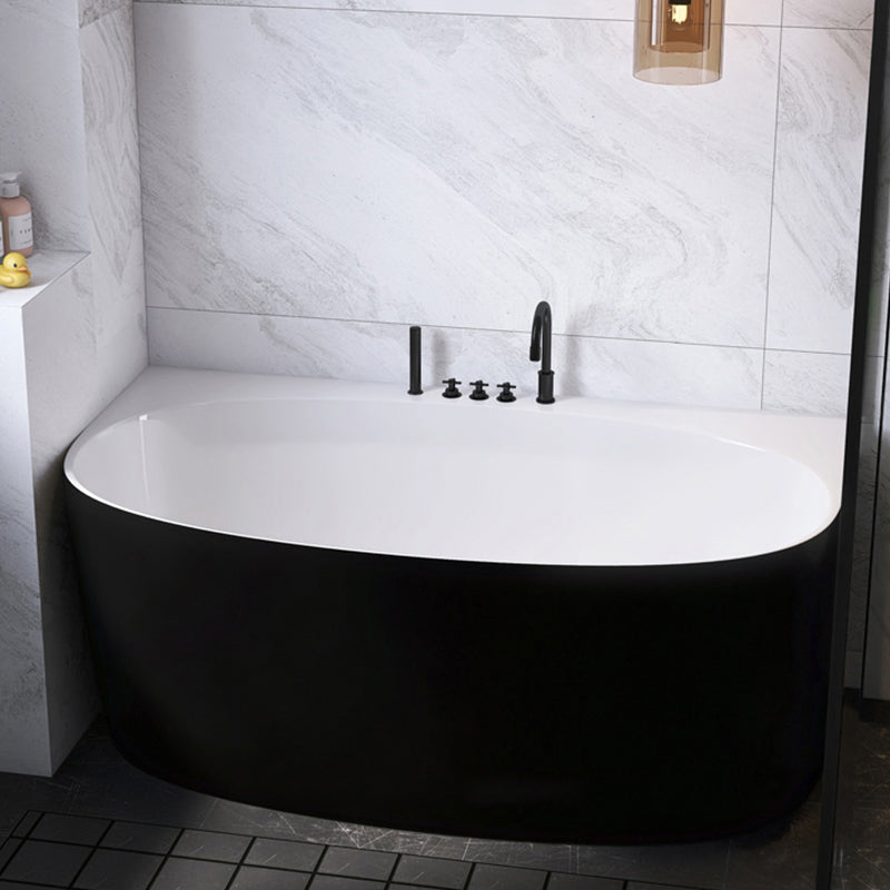 Modern Acrylic Bathtub Center-Front Soaking Bathtub , 22.83-inch Tall Black White 55"L x 31"W x 23"H Tub with Black 5-Piece Set Clearhalo 'Bathroom Remodel & Bathroom Fixtures' 'Bathtubs' 'Home Improvement' 'home_improvement' 'home_improvement_bathtubs' 'Showers & Bathtubs' 6974986