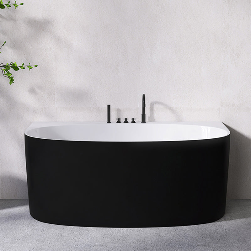 Modern Acrylic Bathtub Center-Front Soaking Bathtub , 22.83-inch Tall Black White Tub with Black 5-Piece Set Clearhalo 'Bathroom Remodel & Bathroom Fixtures' 'Bathtubs' 'Home Improvement' 'home_improvement' 'home_improvement_bathtubs' 'Showers & Bathtubs' 6974989