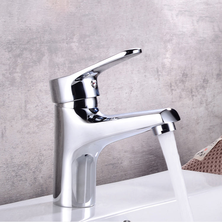 Modern Brass Bathroom Sink Faucet Circular Lever Handles Sink Faucet Clearhalo 'Bathroom Remodel & Bathroom Fixtures' 'Bathroom Sink Faucets' 'Bathroom Sinks & Faucet Components' 'bathroom_sink_faucets' 'Home Improvement' 'home_improvement' 'home_improvement_bathroom_sink_faucets' 6977661