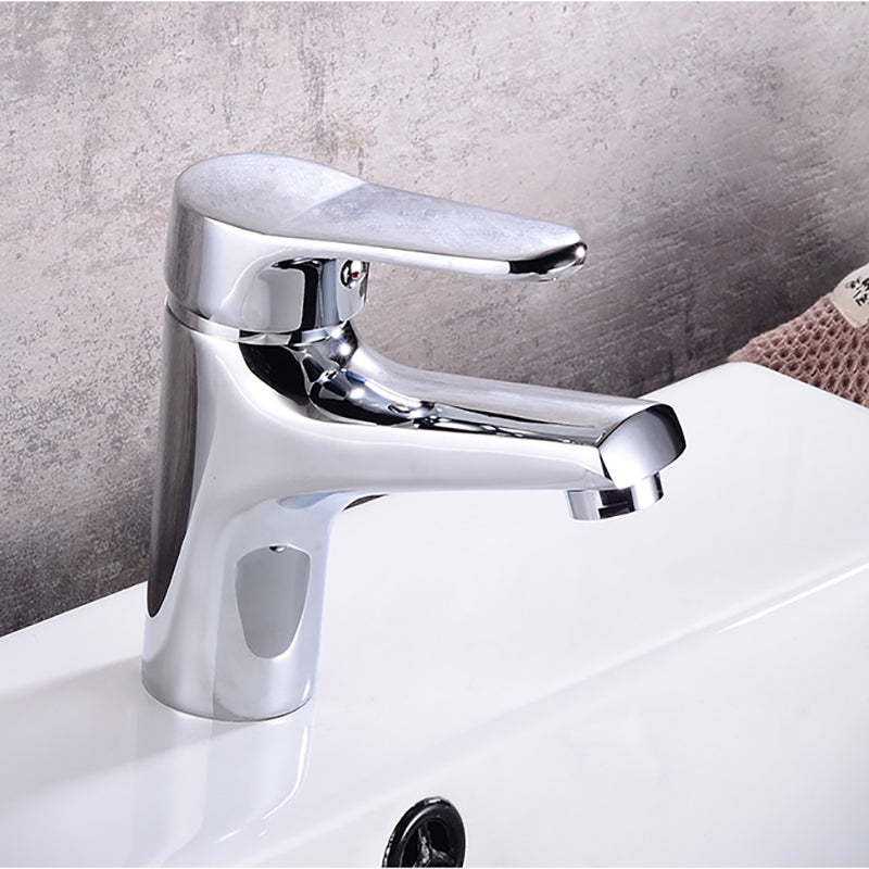 Modern Brass Bathroom Sink Faucet Circular Lever Handles Sink Faucet Clearhalo 'Bathroom Remodel & Bathroom Fixtures' 'Bathroom Sink Faucets' 'Bathroom Sinks & Faucet Components' 'bathroom_sink_faucets' 'Home Improvement' 'home_improvement' 'home_improvement_bathroom_sink_faucets' 6977662