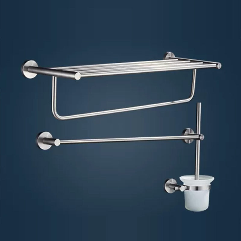 Chrome Traditional Bathroom Hardware Set Stainless Steel Bathroom Set 3-Piece Set (Single Rod) Clearhalo 'Bathroom Hardware Sets' 'Bathroom Hardware' 'Bathroom Remodel & Bathroom Fixtures' 'bathroom_hardware_sets' 'Home Improvement' 'home_improvement' 'home_improvement_bathroom_hardware_sets' 6997431