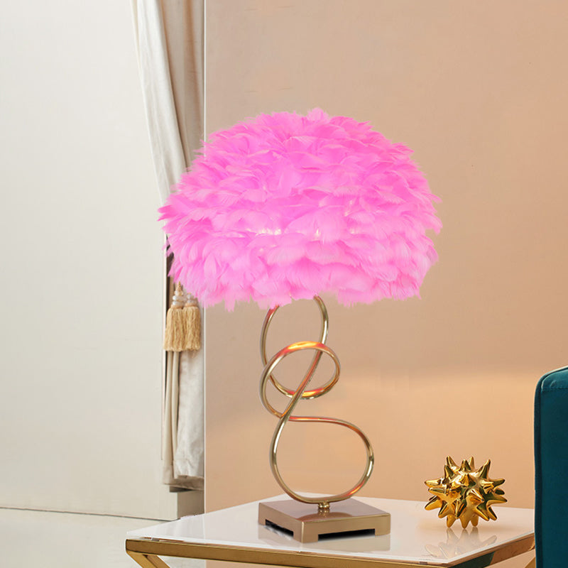 Spiral Metal Table Lighting Modern 1 Head Gold Reading Lamp with Pink Feather Fabric Shade Clearhalo 'Lamps' 'Table Lamps' Lighting' 702957