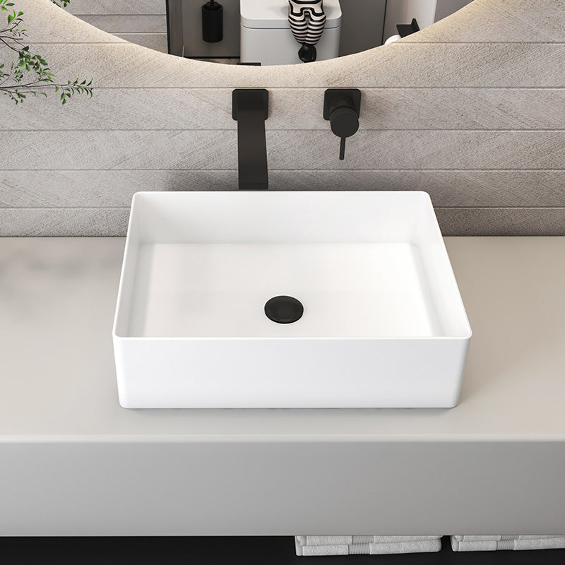 Metal Widespread Lavatory Faucet Modern Wall Mounted Bathroom Faucet Clearhalo 'bathroom_sink_faucets' 'Conjunta de Baño y Conjunta de Grifo' 'Coronamiento de Baño y Dispositivo de Baño' 'Grifo del lavabo del baño' 'Hogar' 'home_improvement' 'home_improvement_bathroom_sink_faucets' 'Mejoras para el hogar' 7031461