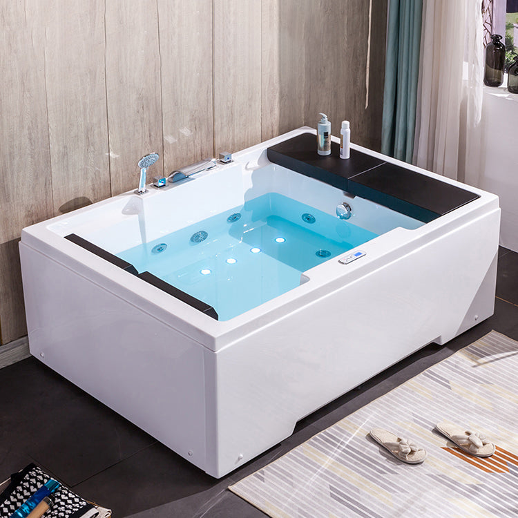 Modern Soaking Freestanding Bathtub White Acrylic Rectangular Bath Tub -  Clearhalo