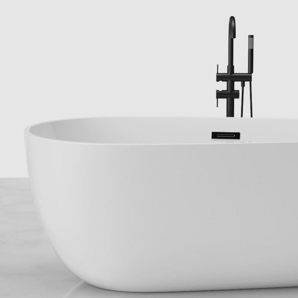 Acrylic Modern Bath Freestanding Oval Soaking White Center Bathtub Clearhalo 'Bathroom Remodel & Bathroom Fixtures' 'Bathtubs' 'Home Improvement' 'home_improvement' 'home_improvement_bathtubs' 'Showers & Bathtubs' 7056303