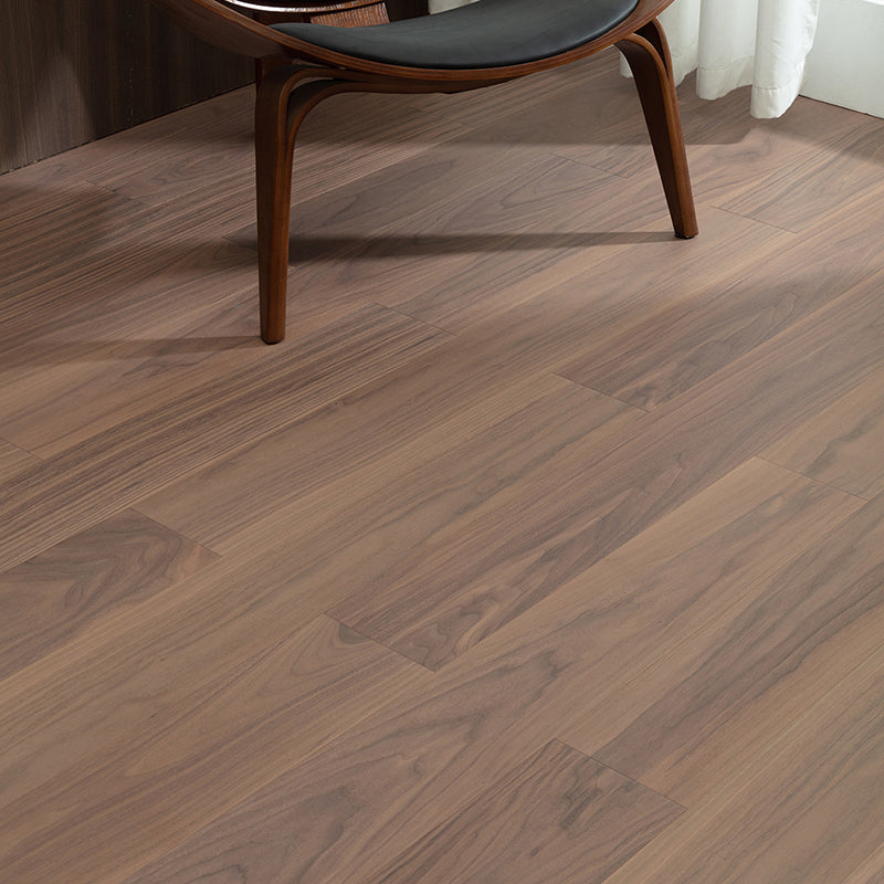 Solid Wood Hardwood Flooring Click Lock Modern Hardwood Deck Tile Clearhalo 'Flooring 'Hardwood Flooring' 'hardwood_flooring' 'Home Improvement' 'home_improvement' 'home_improvement_hardwood_flooring' Walls and Ceiling' 7062779