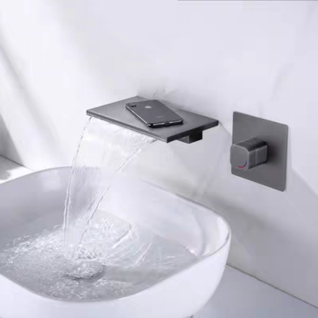 Waterfall Spout Tub Faucet Trim Metal Knob Handle Bathtub Faucet Grey Knob Handles Hand Shower Not Included Clearhalo 'Bathroom Remodel & Bathroom Fixtures' 'Bathtub Faucets' 'bathtub_faucets' 'Home Improvement' 'home_improvement' 'home_improvement_bathtub_faucets' 7064002