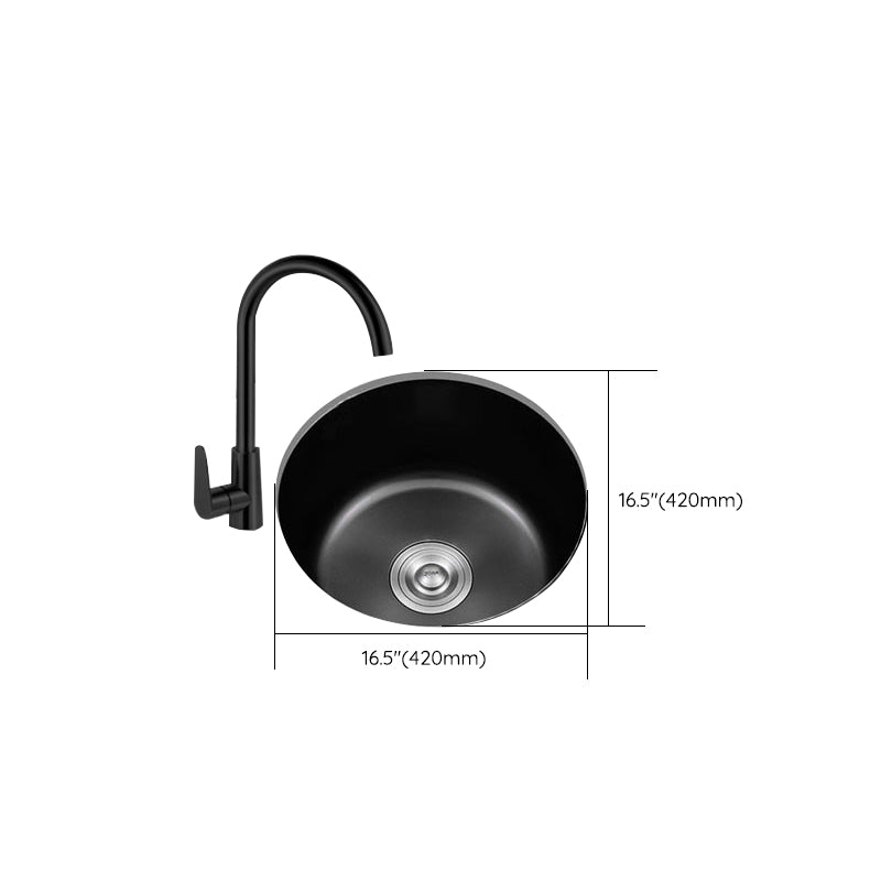 Stainless Steel Round Sink in Black Single Bowl Undermount Sink with Basket Strainer Clearhalo 'Home Improvement' 'home_improvement' 'home_improvement_kitchen_sinks' 'Kitchen Remodel & Kitchen Fixtures' 'Kitchen Sinks & Faucet Components' 'Kitchen Sinks' 'kitchen_sinks' 7079052